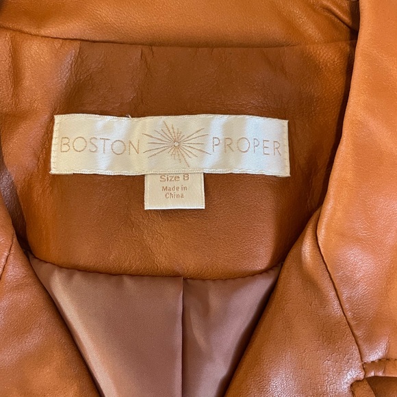 Boston Proper size 8 leather vest beautifully fitted. EUC. - Picture 6 of 6